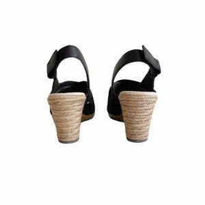 Clarks Collection Lafley Krissy Strappy Sandal Sz 9